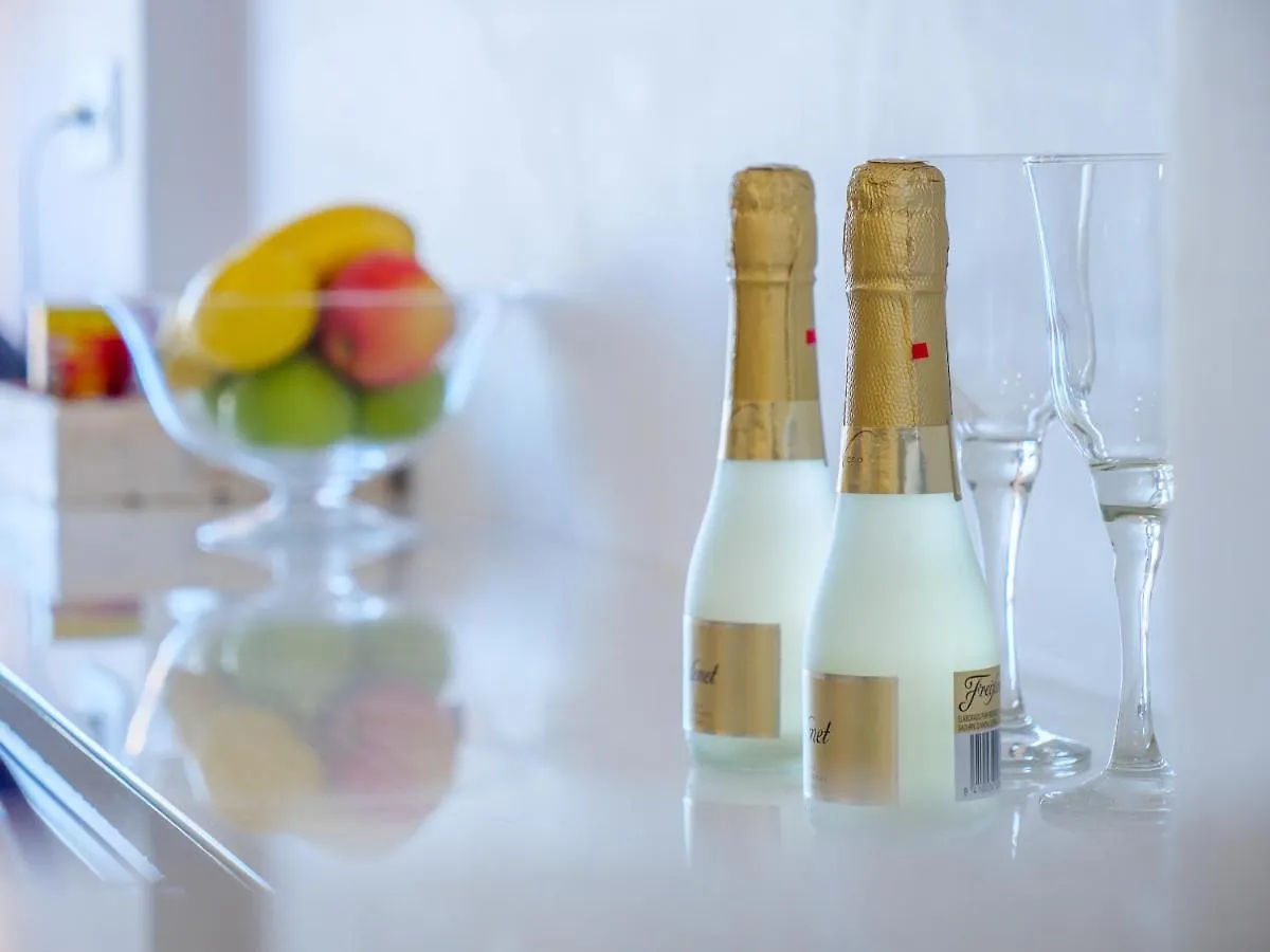 Honeymoon Apartments Benalmadena Spain