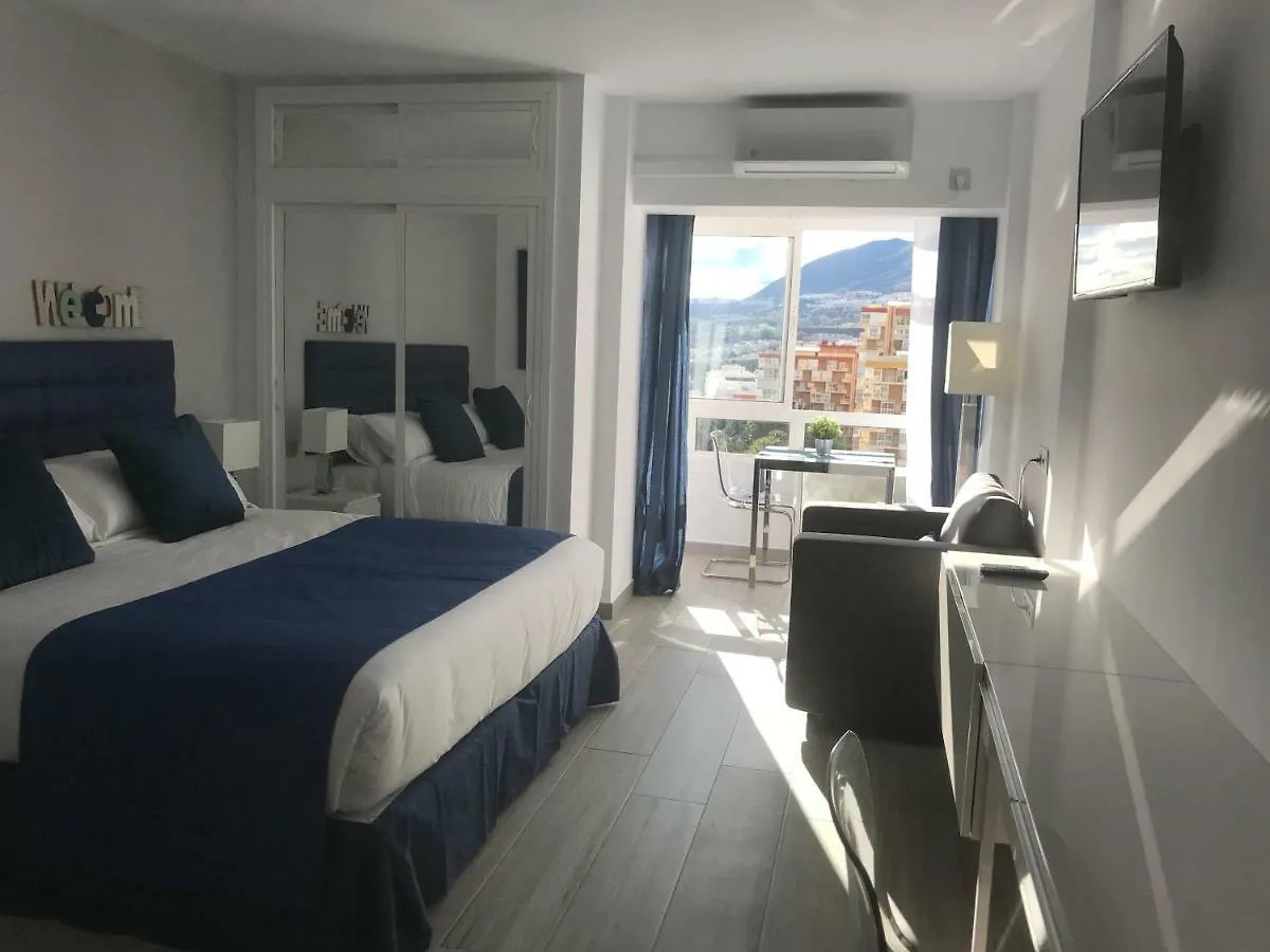 Honeymoon Apartments Бенальмадена